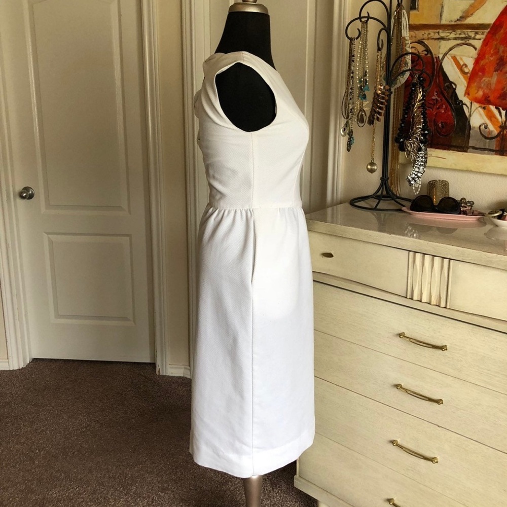 True Vintage White Lanz Fitted Cocktail Sun Dress with Lovely Cutout Back Detail - Picture 8 of 8
